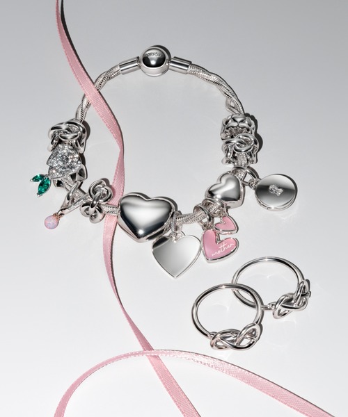 PANDORA（パンドラ） チャーム Be Love エングレイバブル ラージ