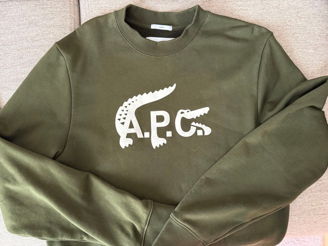 A.P.C. LACOSTE トレーナー Sサイズ オリーブ Unisex Lacoste x A.P.C. Sweatshirt - Sweatshirts - New In 2026