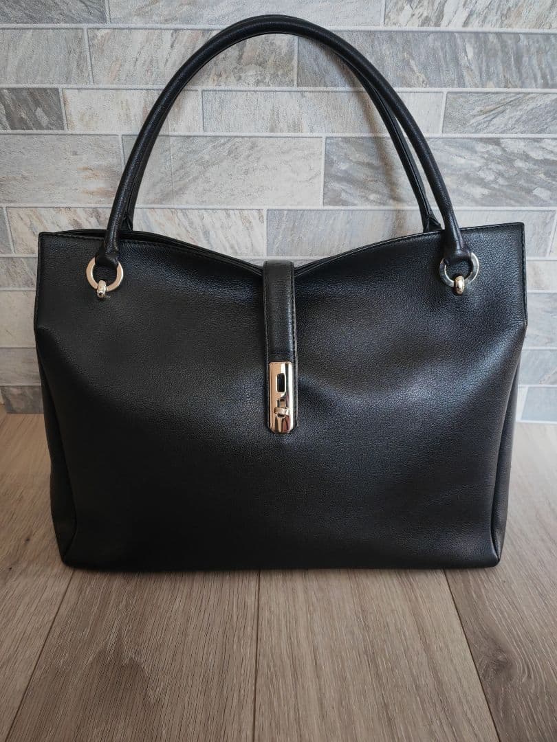 濱野皮革工芸 グレースディライトトートA4収納トートバッグ ブラック×シルバー グレース ディライトトートA4収納 トートバッグ【濱野皮革工藝