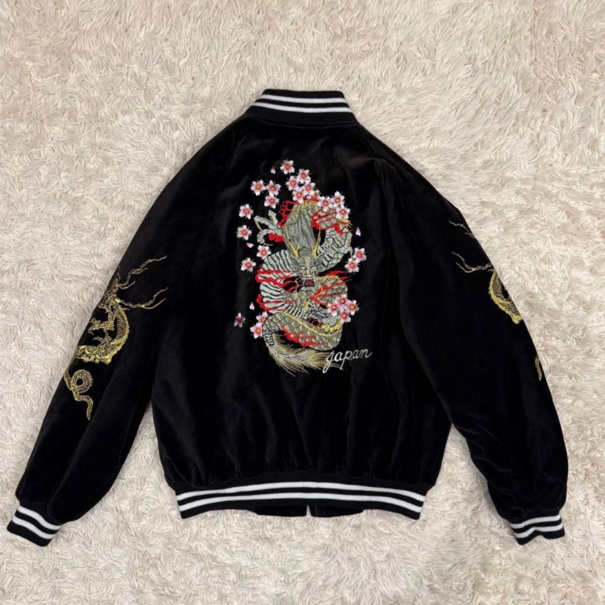 BlackLotus 様 Hoshihimeホシヒメ 星姫ベロア刺繍スカジャン Hoshihime